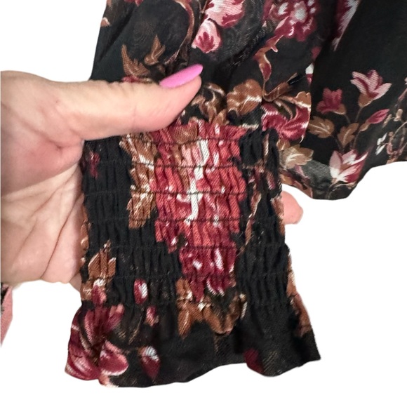 ❤️PERFECT for FALL!! BEAUTIFUL   FLORAL PRINT   BOHO STYLE TOP     LARGE - Picture 3 of 9